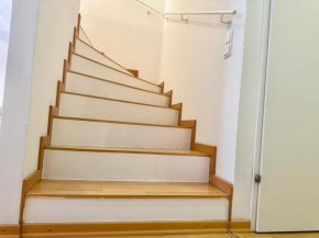 90 m2 Donau City Maisonette with Free Parking